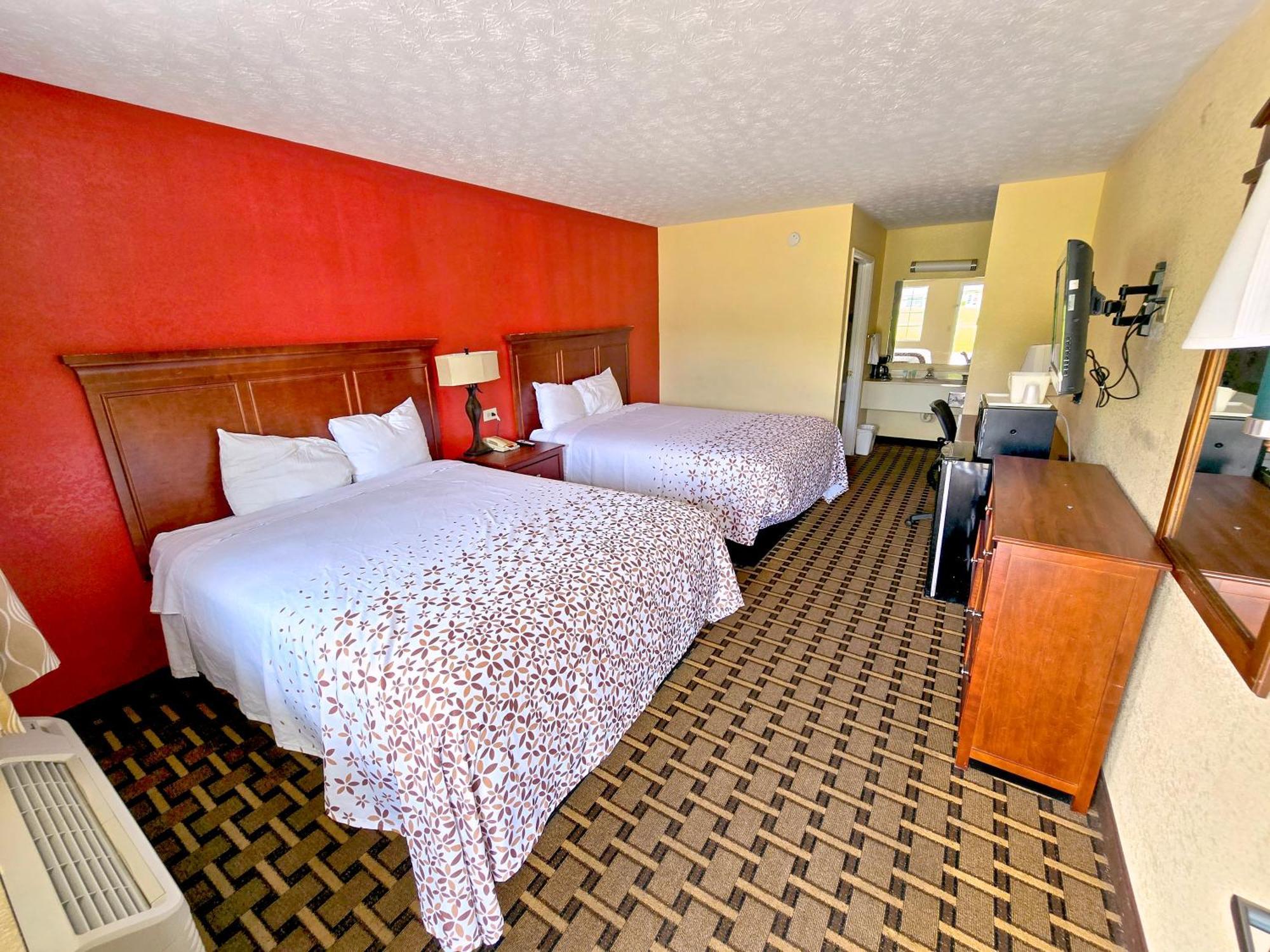 Garden Inn And Suites Near Callaway Gardens Pine Mountain Экстерьер фото