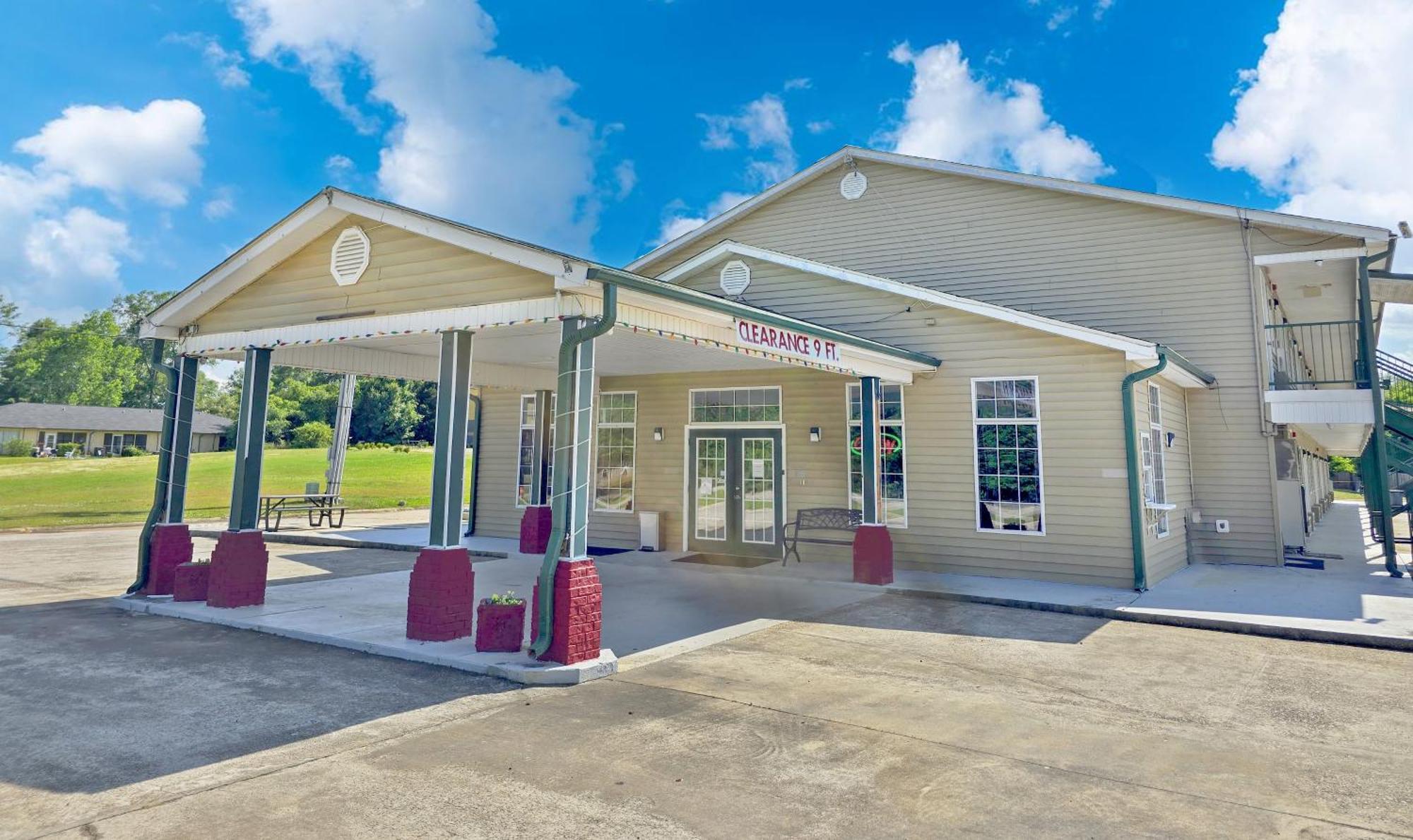 Garden Inn And Suites Near Callaway Gardens Pine Mountain Экстерьер фото